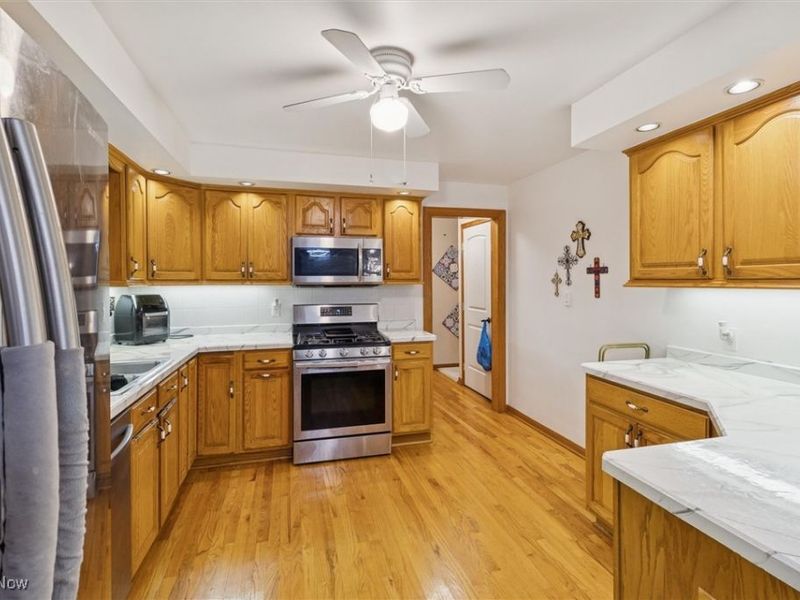 25918 Highland Road, Richmond Heights, OH 44143 Photo 17