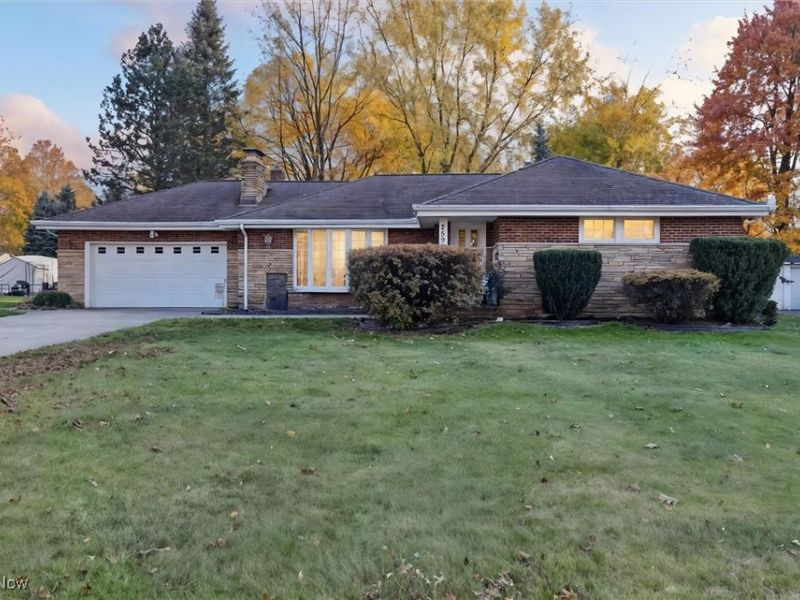 25918 Highland Road, Richmond Heights, OH 44143 Photo 2