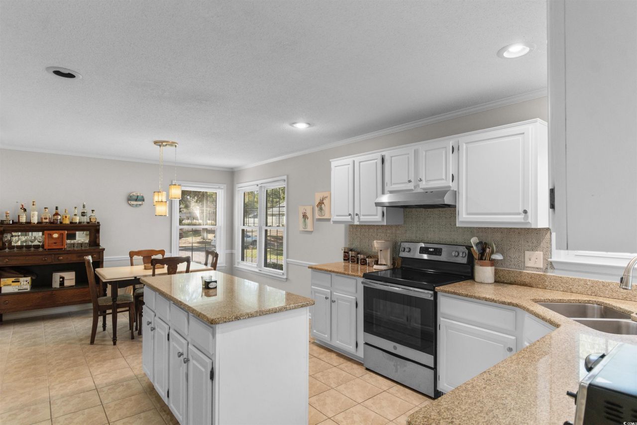 4841 Moss Creek Loop Photo 7