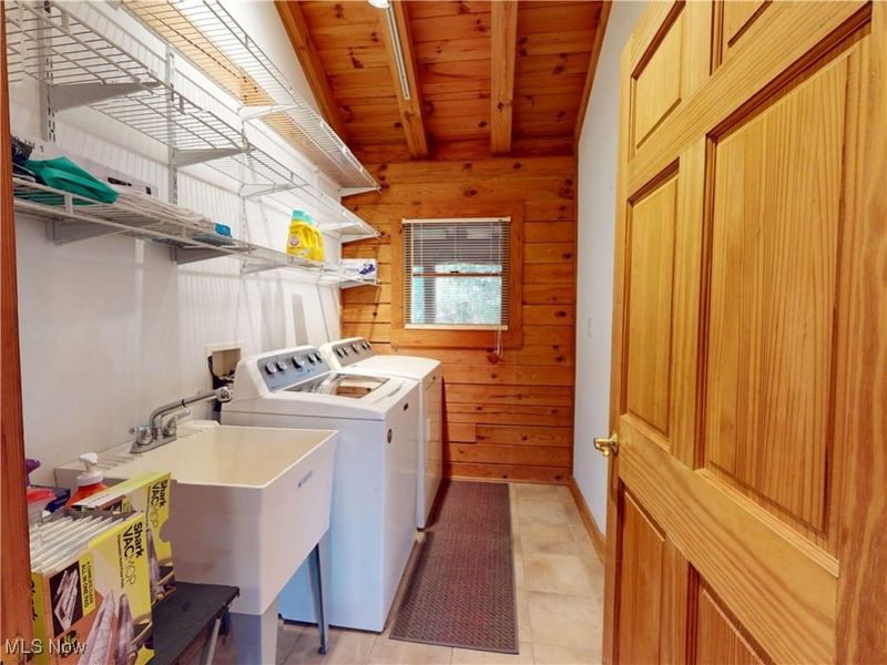 1142 Tote Road, Rock Creek, OH 44084 Photo 15