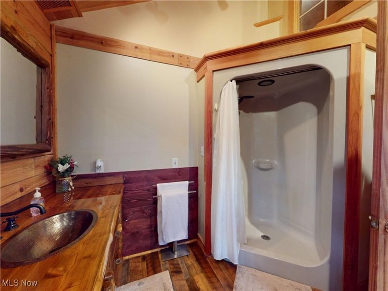 1142 Tote Road, Rock Creek, OH 44084 Photo 20