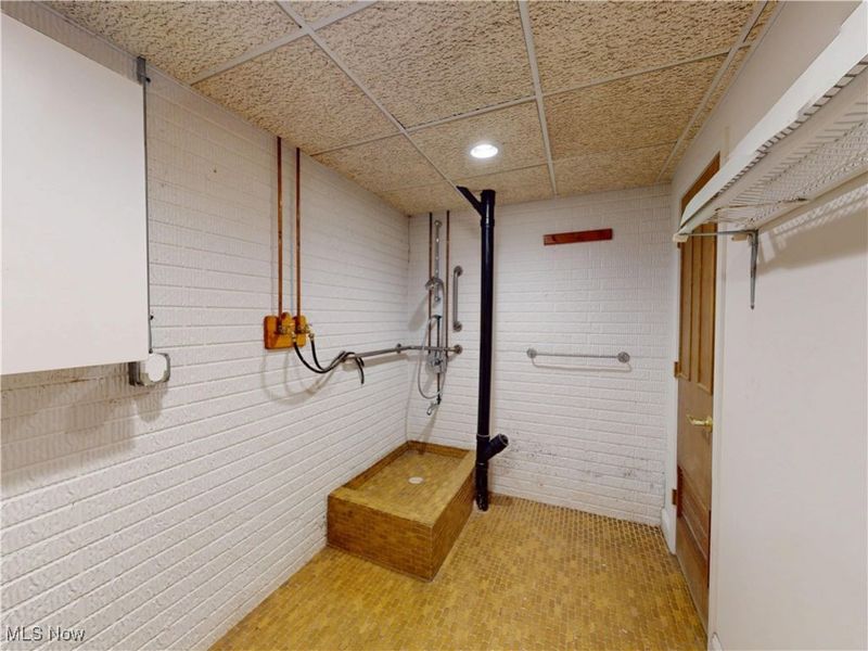 1142 Tote Road, Rock Creek, OH 44084 Photo 41