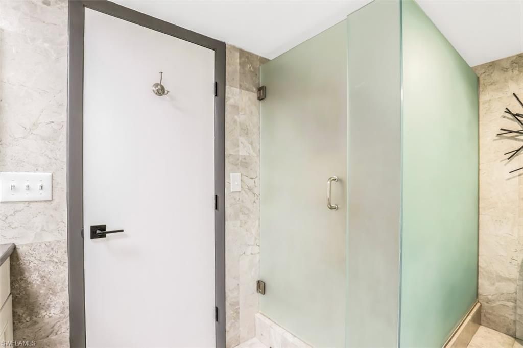 11116 Gulf Shore Dr, Unit B-904, Naples, FL 34108 Photo