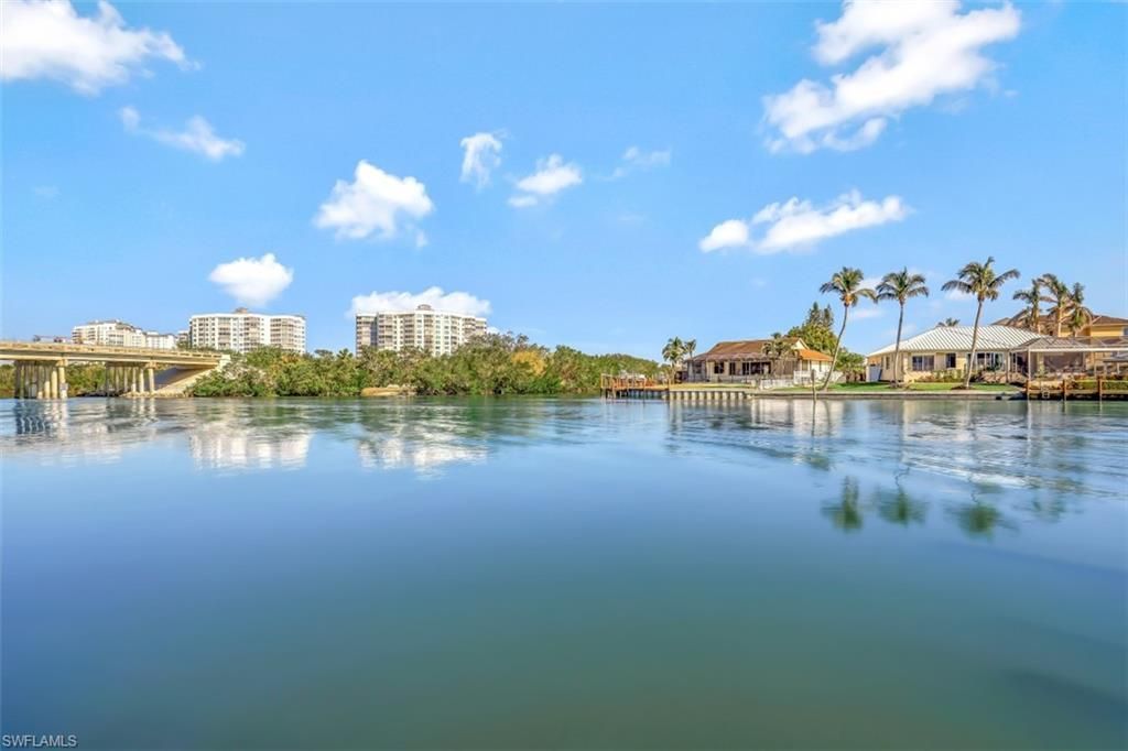 11116 Gulf Shore Dr, Unit B-904, Naples, FL 34108 Photo