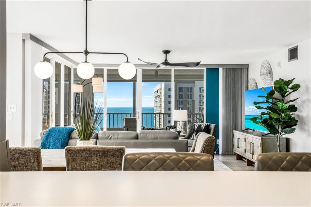 11116 Gulf Shore Dr, Unit B-904, Naples, FL 34108 Photo