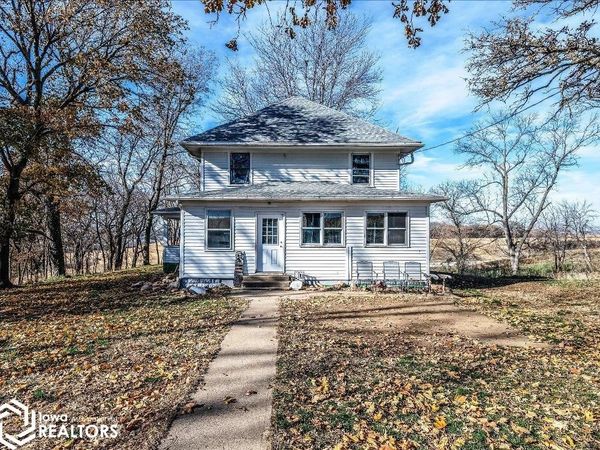 2144 Norton Avenue, Logan, IA 51546