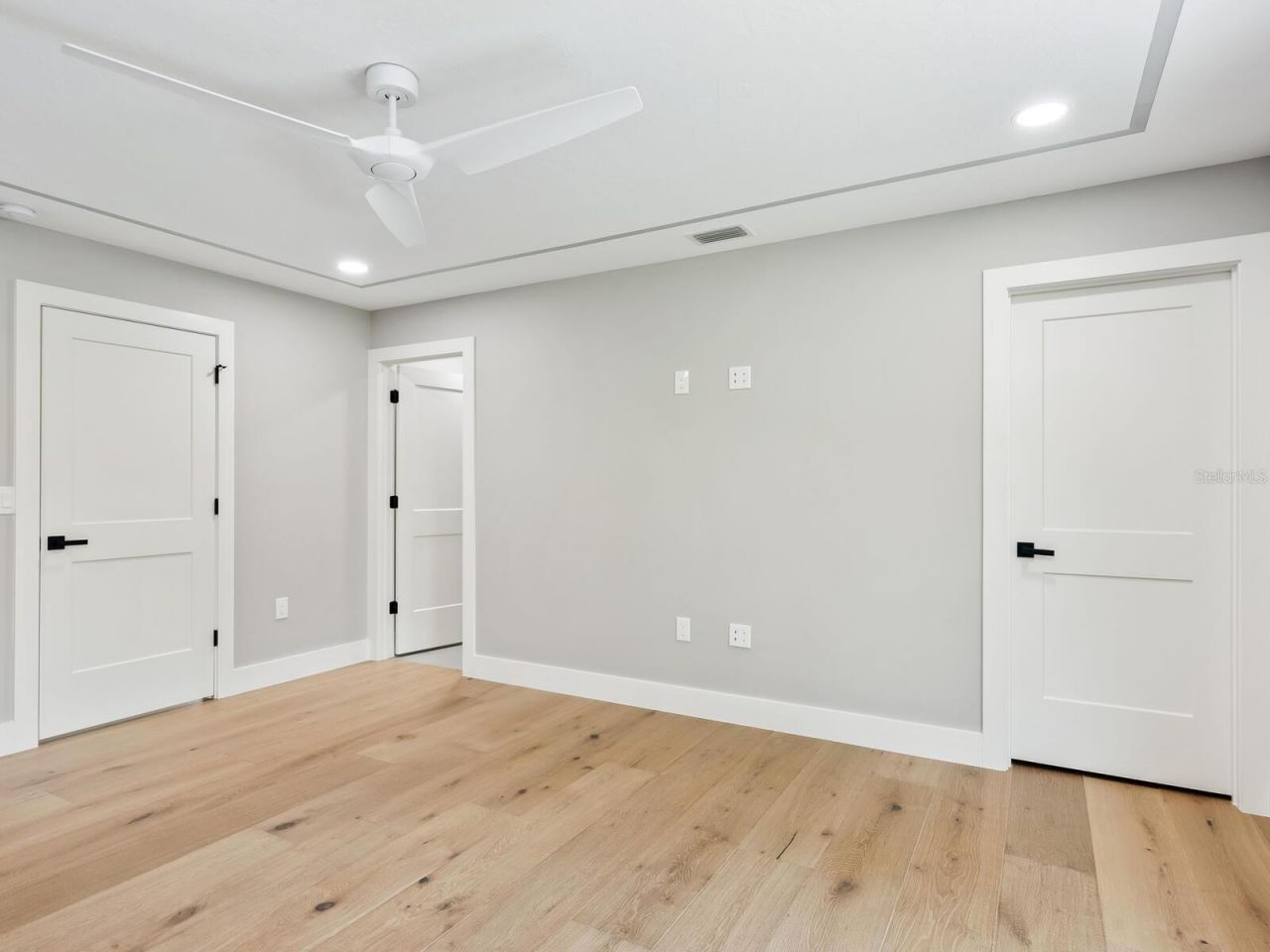 180 Lookout Point Drive, Osprey, FL 34229 Photo