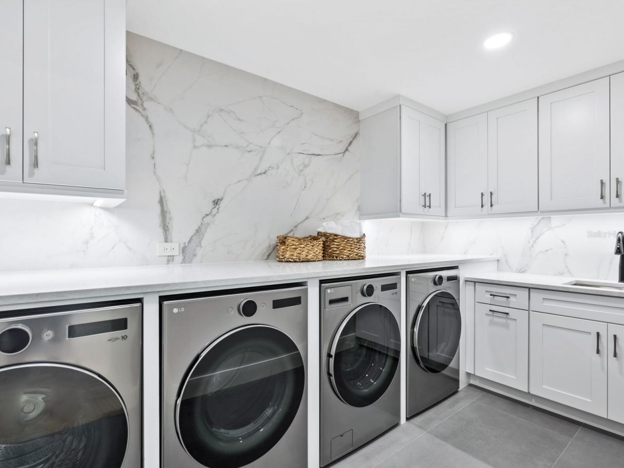 180 Lookout Point Drive, Osprey, FL 34229 Photo