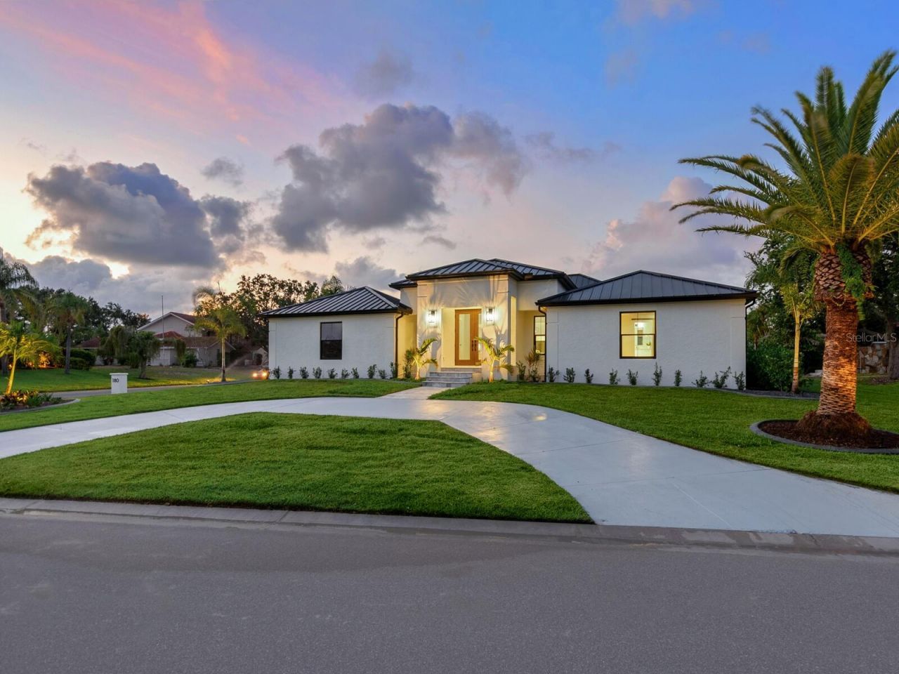 180 Lookout Point Drive, Osprey, FL 34229 Photo