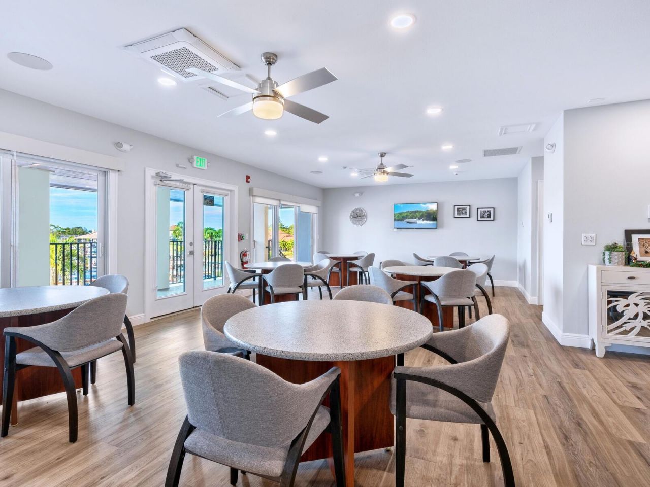 180 Lookout Point Drive, Osprey, FL 34229 Photo