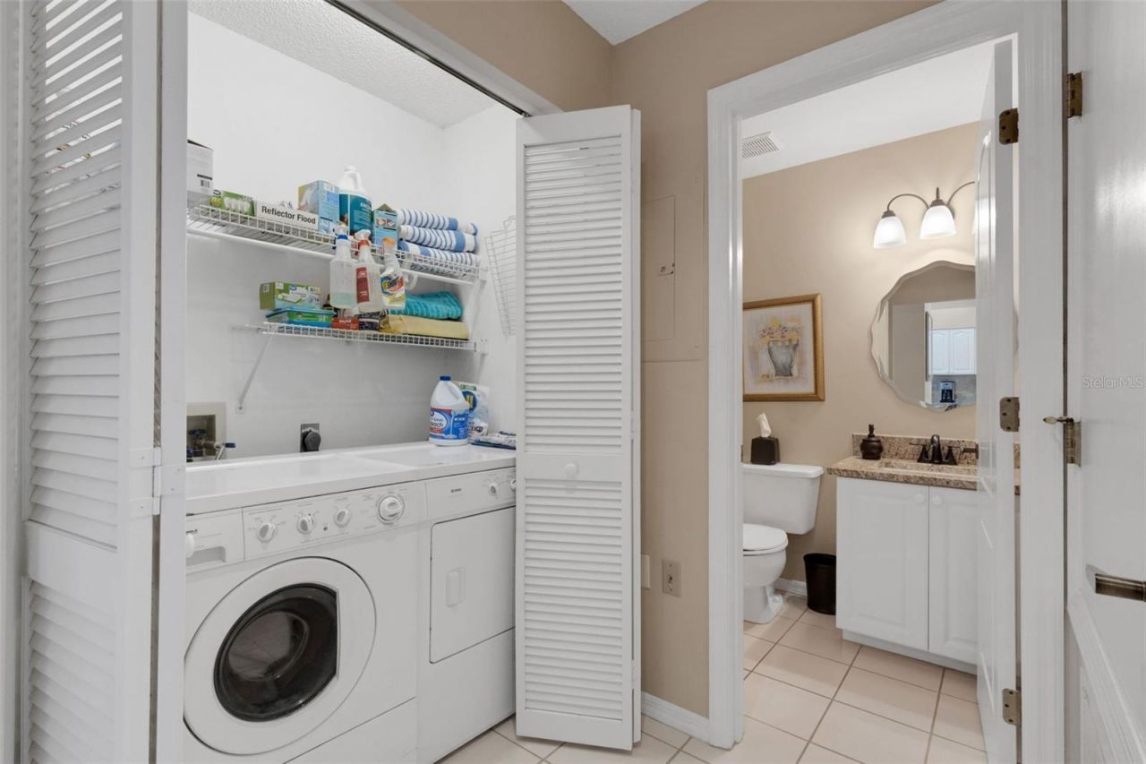 6908 Drewrys Bluff, Unit 712, Bradenton, FL 34203 Photo