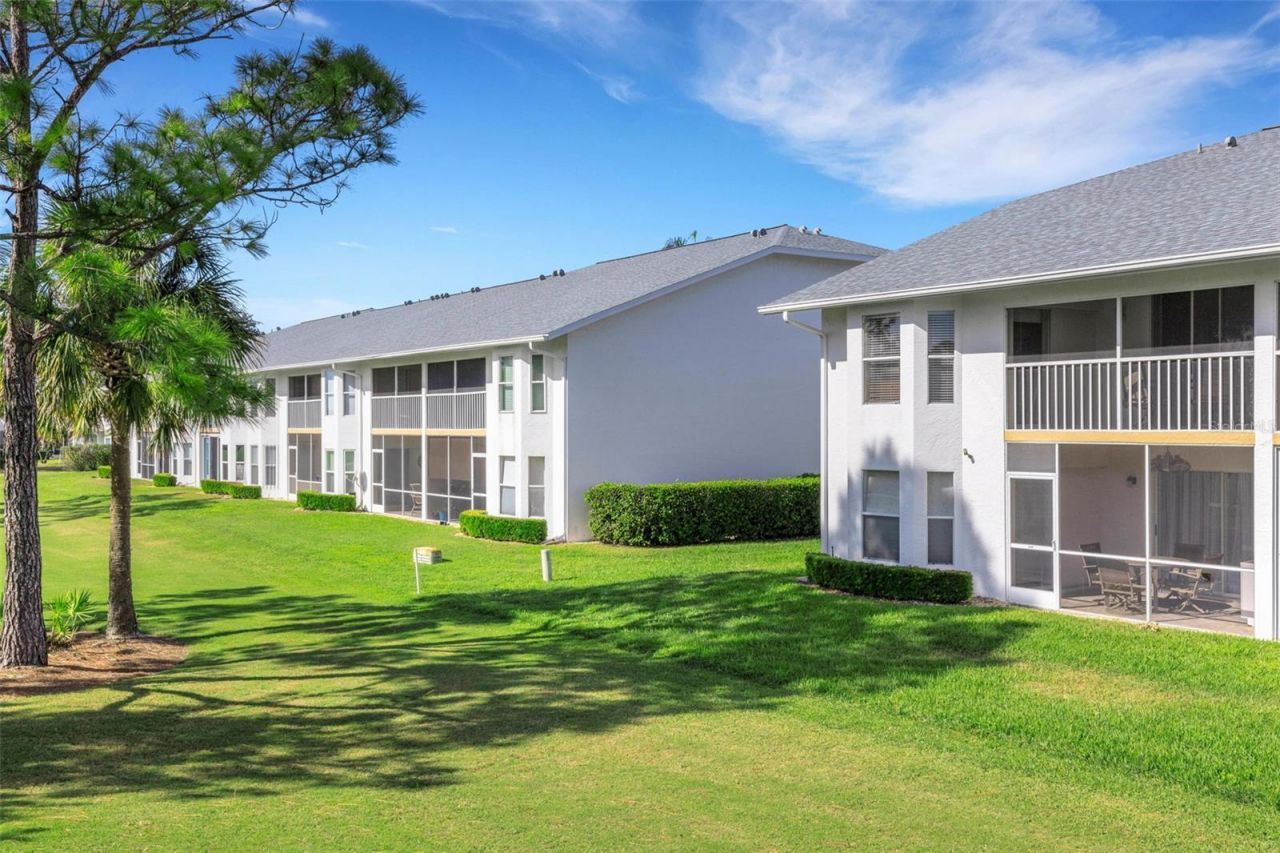 6908 Drewrys Bluff, Unit 712, Bradenton, FL 34203 Photo