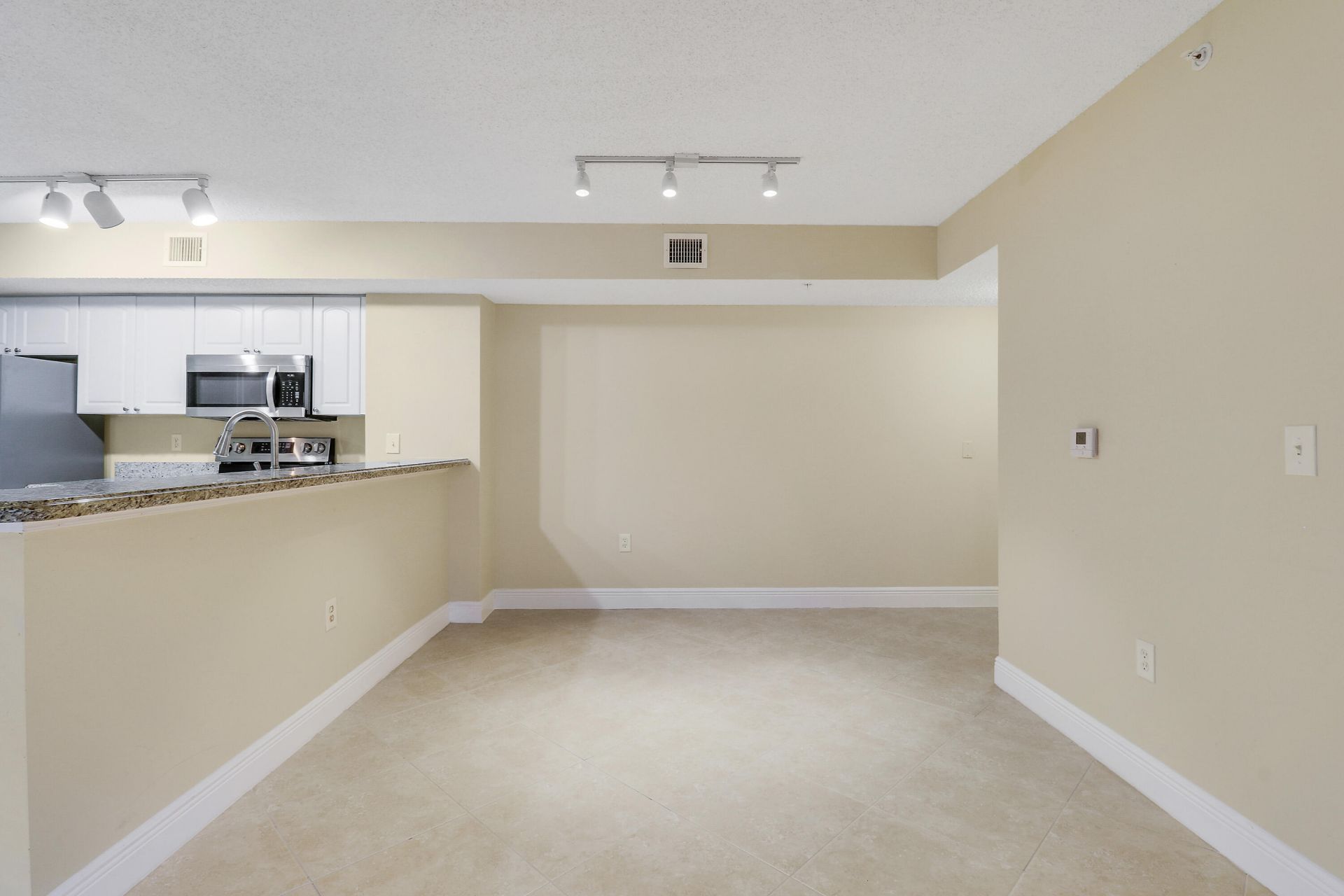 254 Village Boulevard, Unit 4106, Tequesta, FL 33469 Photo