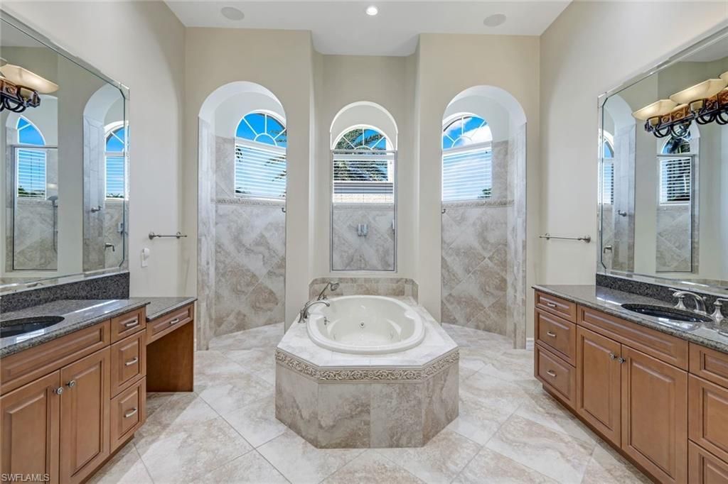 6029 Tarpon Estates Ct, Cape Coral, FL 33914 Photo