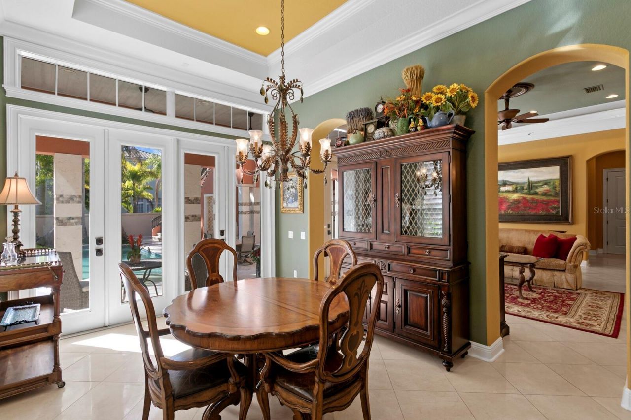 4912 Yacht Club Drive, Tampa, FL 33616 Photo