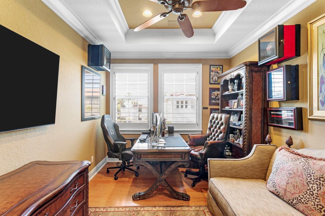 4912 Yacht Club Drive, Tampa, FL 33616 Photo