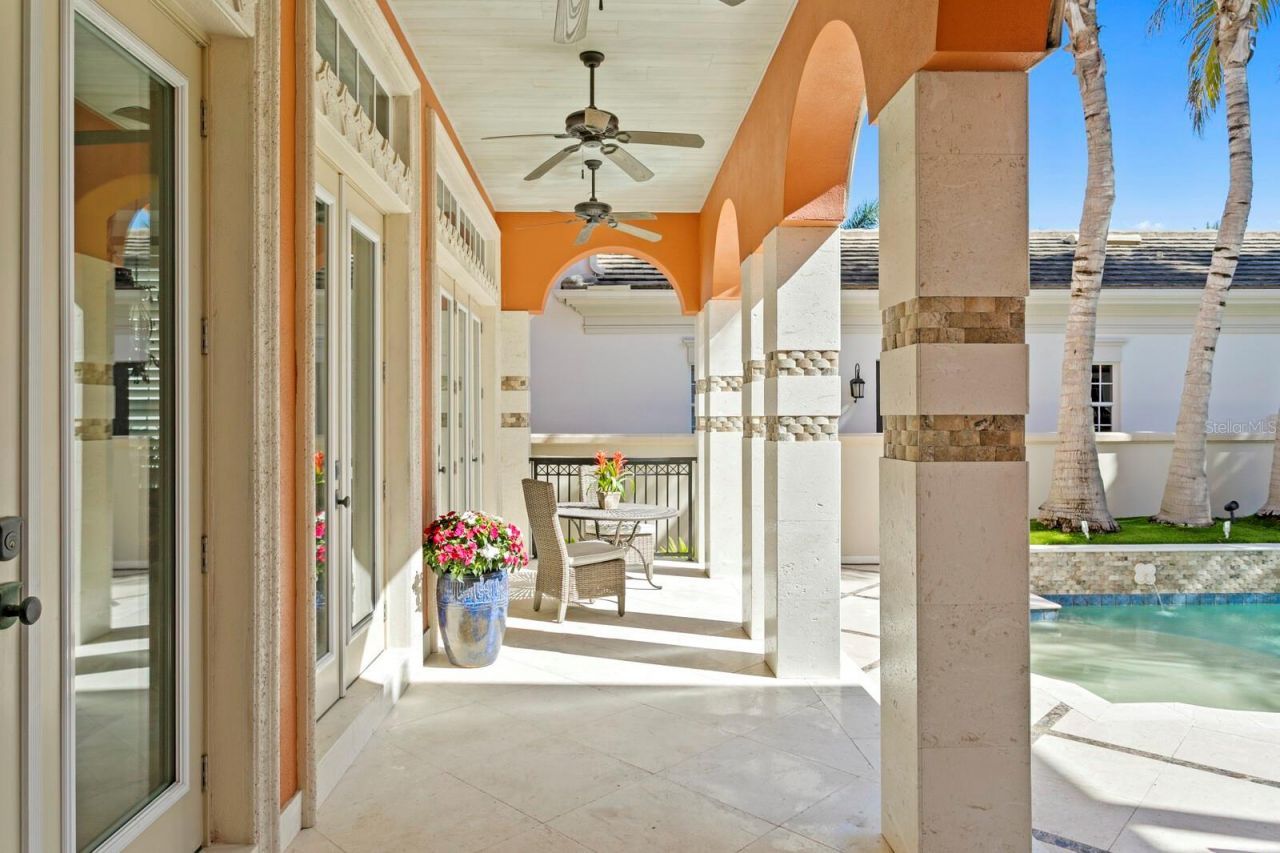 4912 Yacht Club Drive, Tampa, FL 33616 Photo