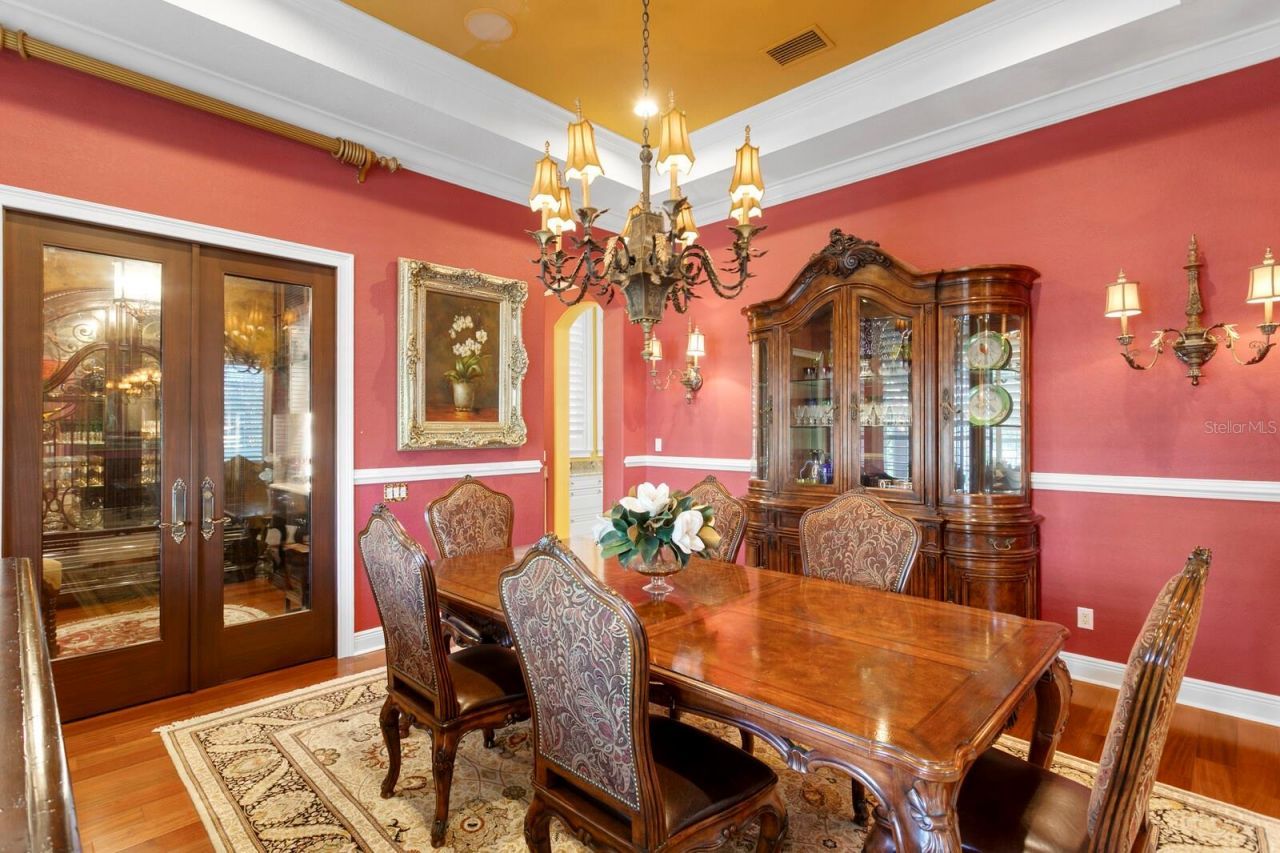 4912 Yacht Club Drive, Tampa, FL 33616 Photo