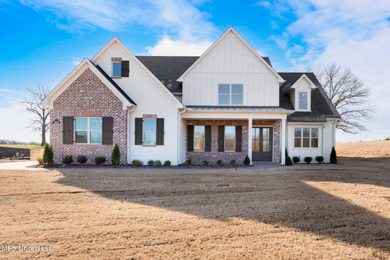 2035 Livingston Way Hernando, MS 38632