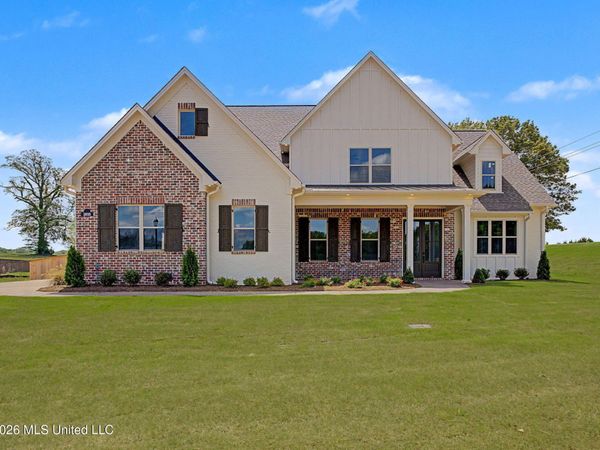 2035 Livingston Way, Hernando, MS 38632