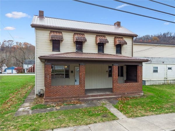 610 2nd Ave, Sutersville, PA 15083