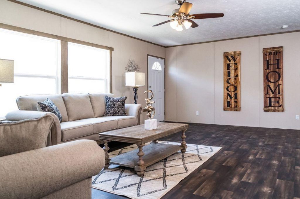 276 Tiger Lily Lane Photo 5