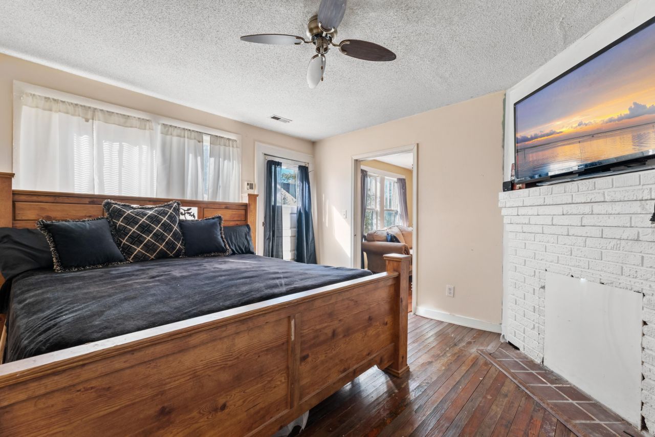 1138 North Street Photo 13