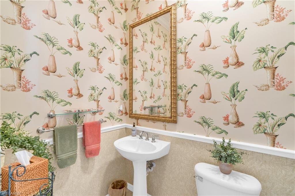 21572 Baccarat Ln, Unit 204, Estero, FL 33928 Photo