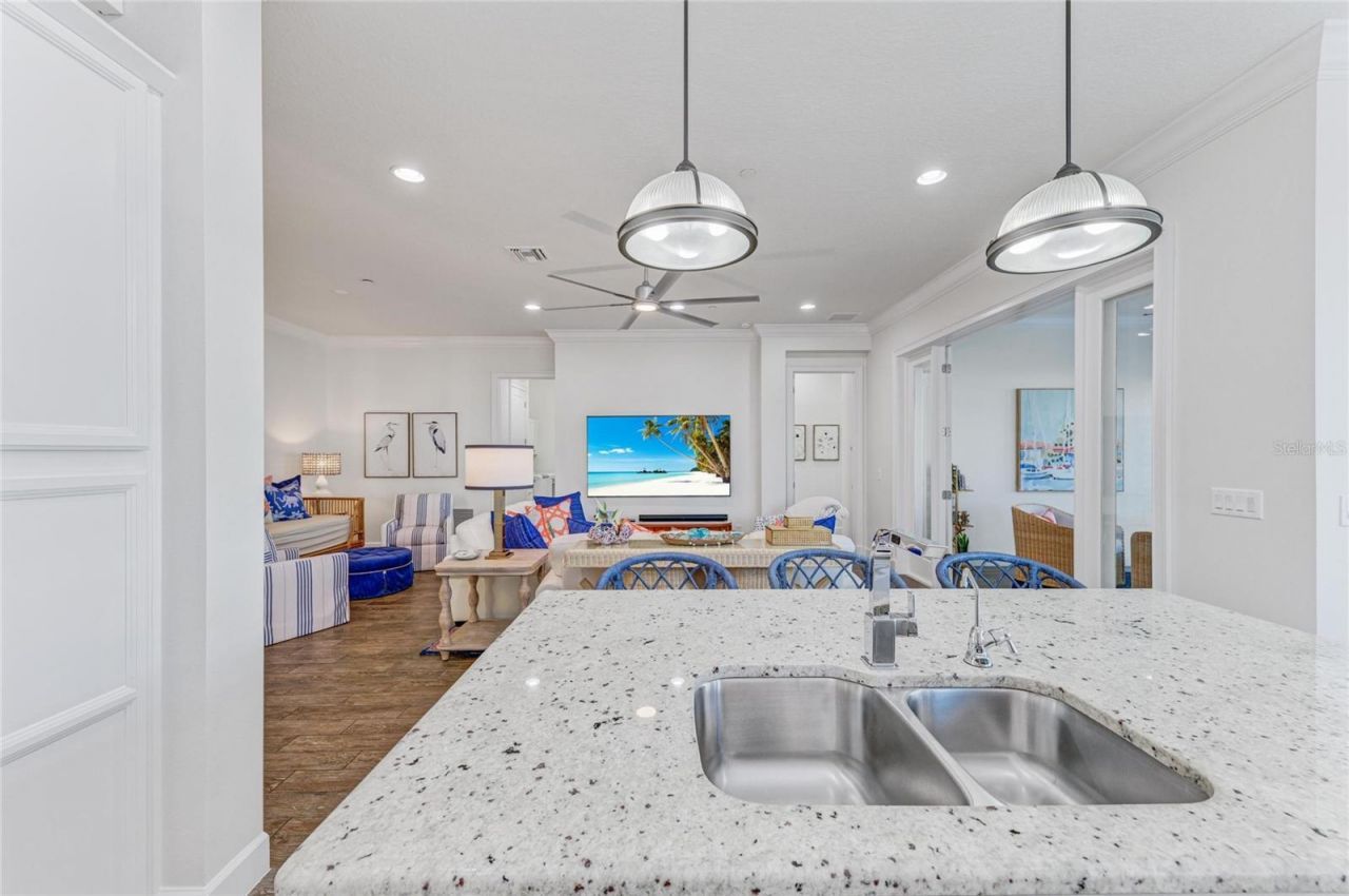 334 Castaway Cay Drive, Unit 101, Bradenton, FL 34209 Photo