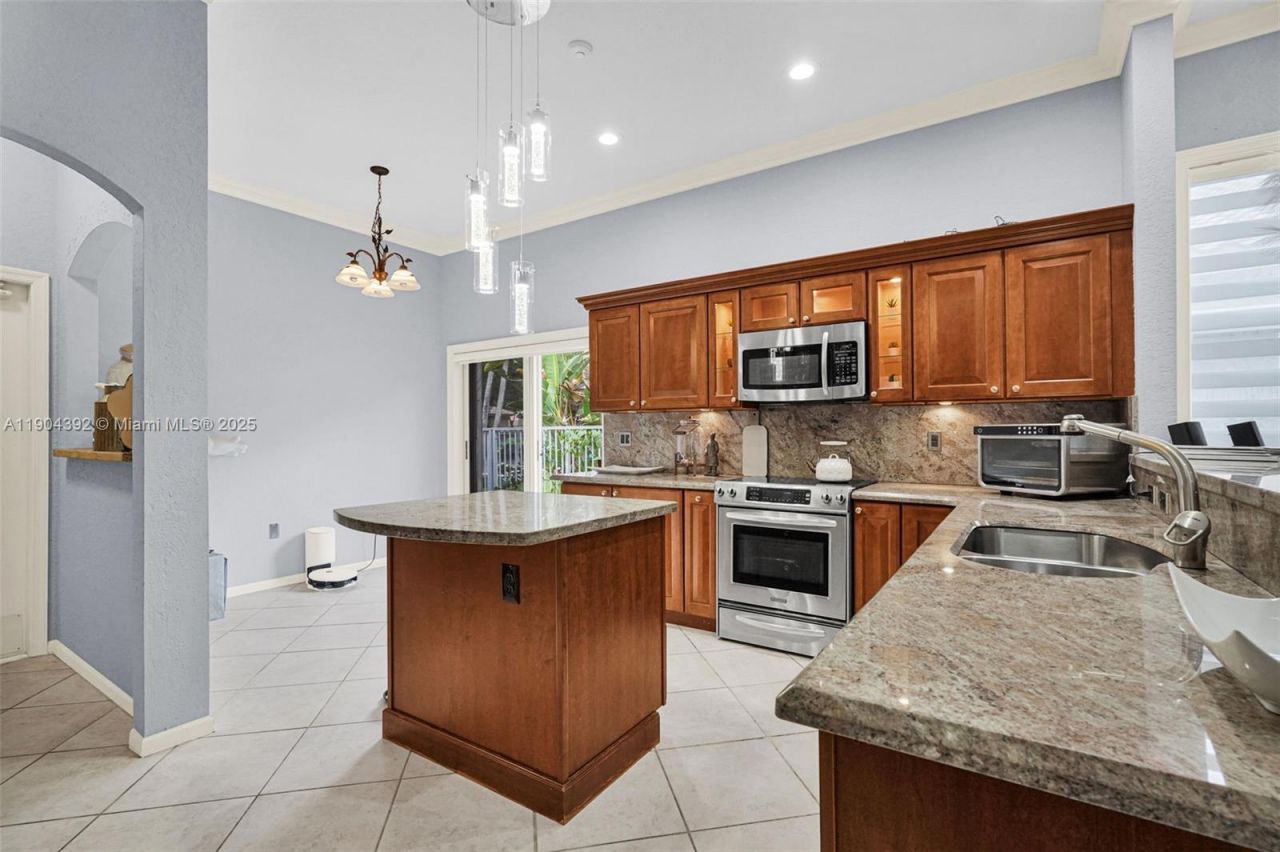 4936 NW 52nd Ave, Coconut Creek, FL 33073 Photo