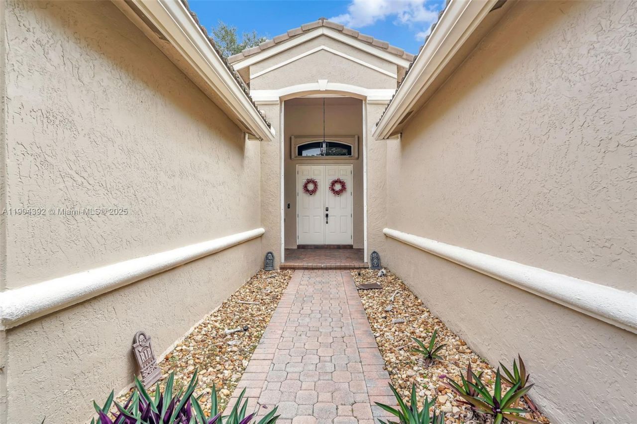 4936 NW 52nd Ave, Coconut Creek, FL 33073 Photo