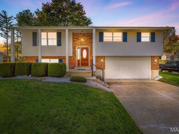 449 Oak Street, Ste Genevieve, MO 63670