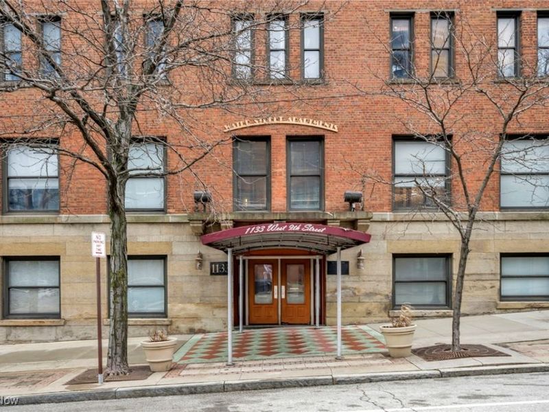 1133 W 9th Street, Unit 409, Cleveland, OH 44113 Photo 1