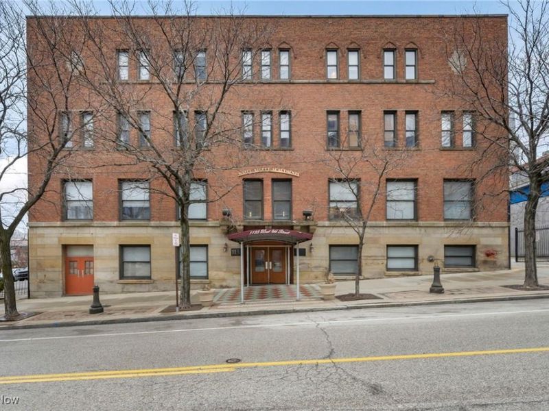 1133 W 9th Street, Unit 409, Cleveland, OH 44113 Photo 2