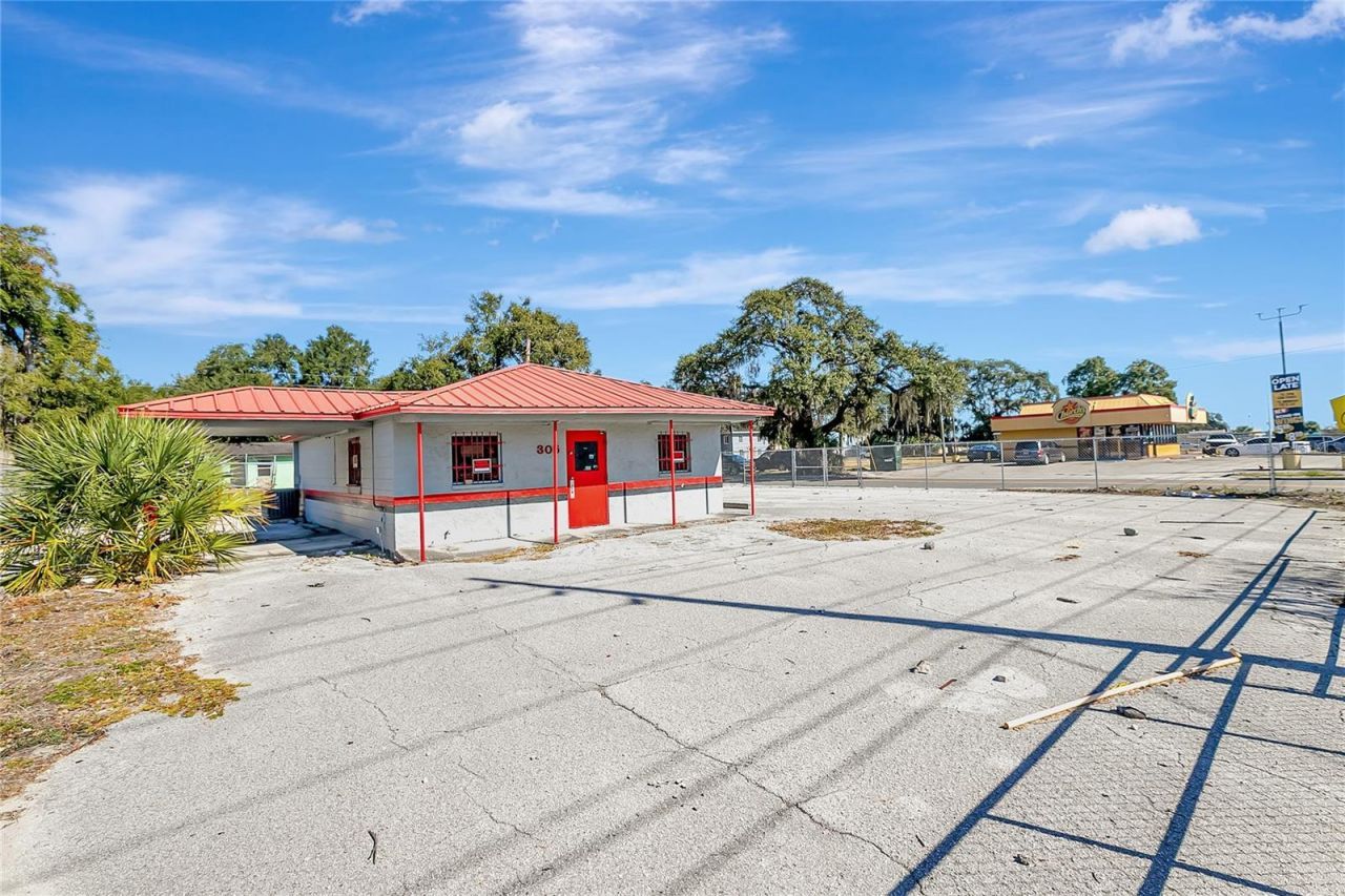 305 & 309 W Memorial Boulevard, Lakeland, FL 33801 Photo
