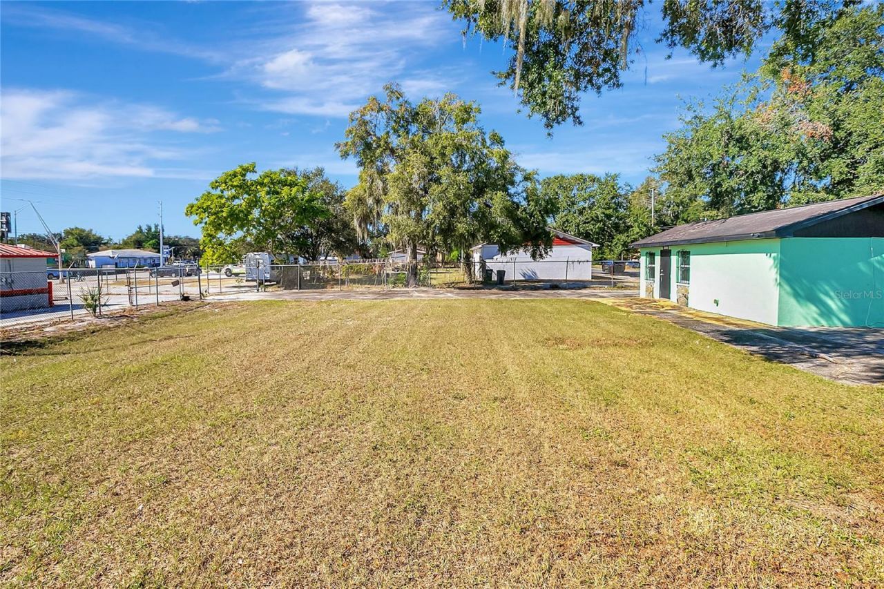 305 & 309 W Memorial Boulevard, Lakeland, FL 33801 Photo