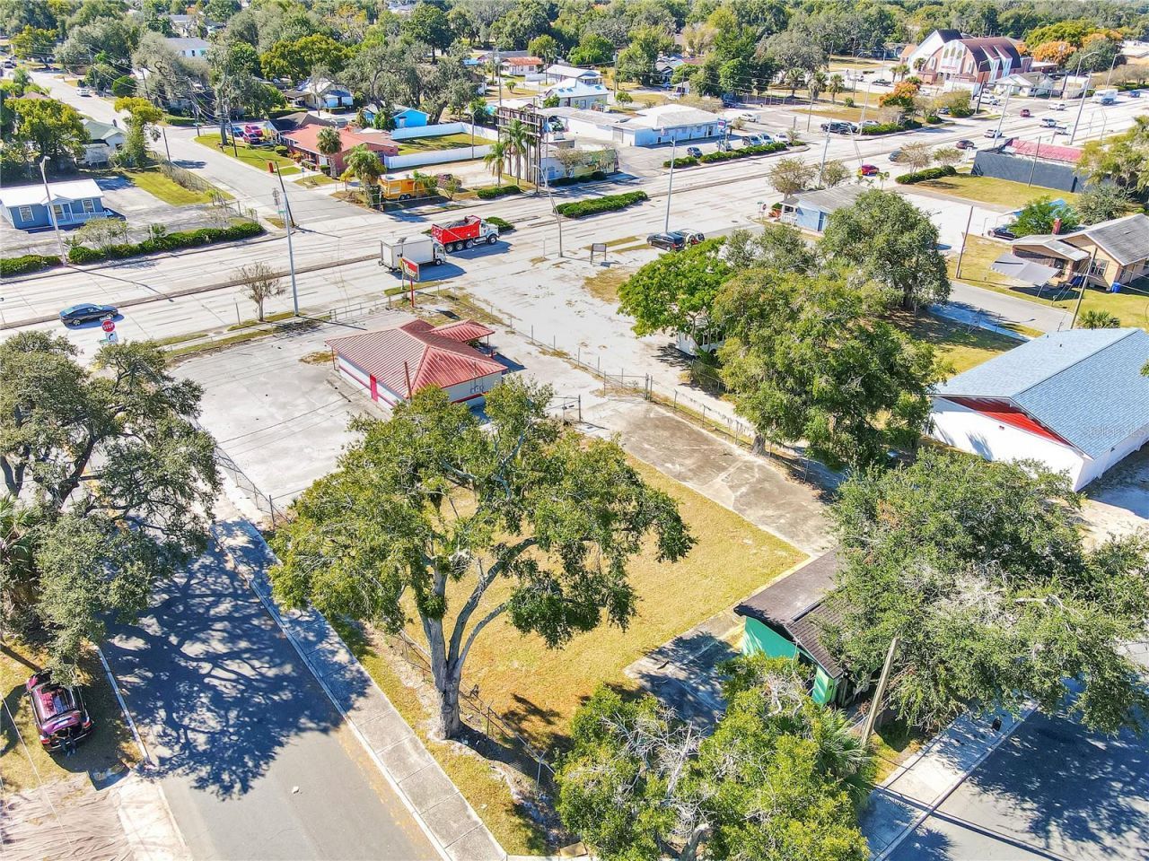 305 & 309 W Memorial Boulevard, Lakeland, FL 33801 Photo