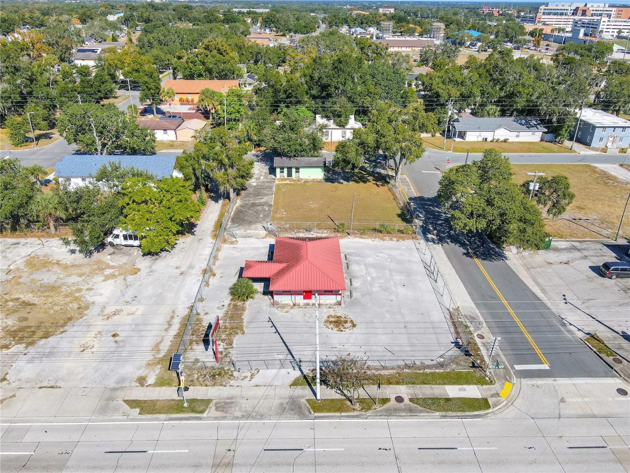 305 & 309 W Memorial Boulevard, Lakeland, FL 33801 Photo