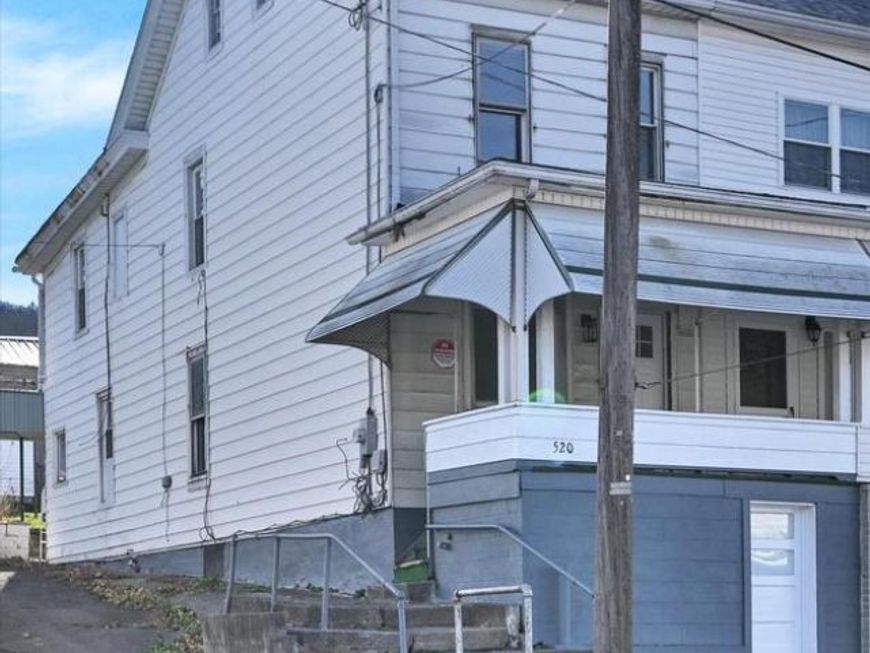 520 E 5th Street, Mount Carmel, PA 17851 Main Photo