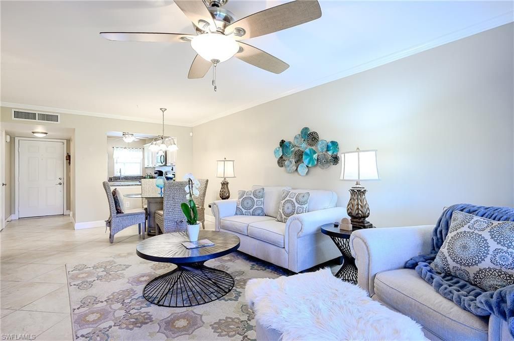 201 Quail Forest Blvd, Unit 103, Naples, FL 34105 Photo