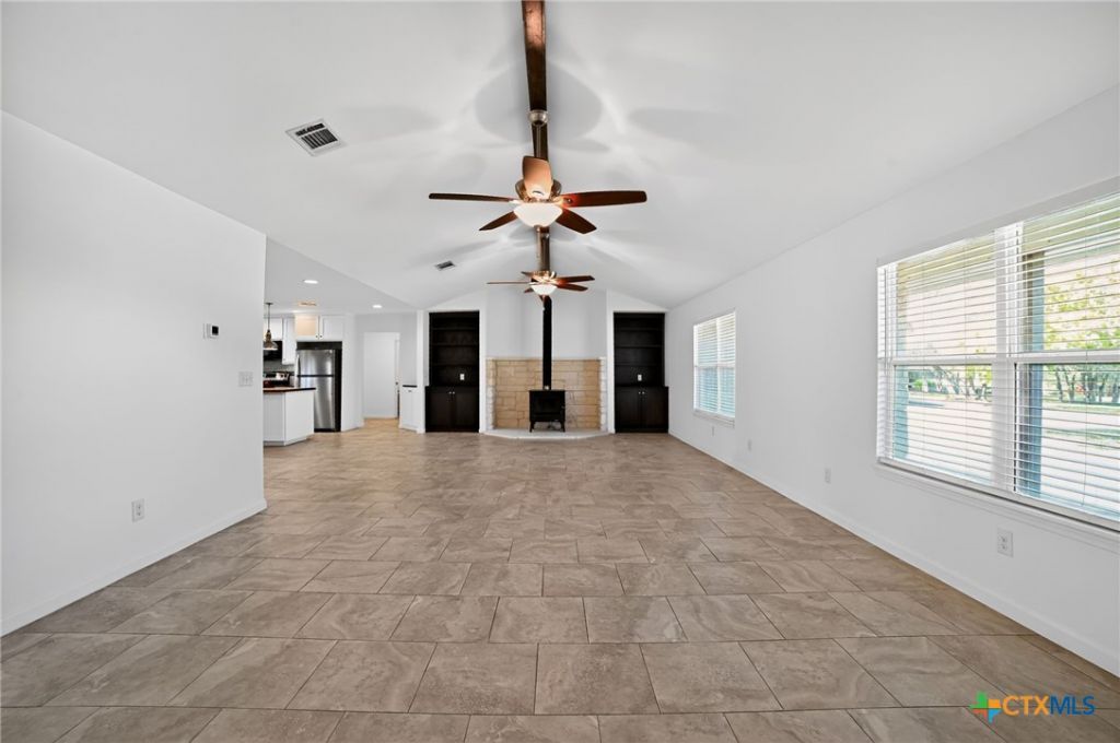 313 Starview Drive, Georgetown, TX 78628 Main Photo