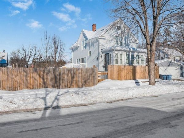 1912 15th Avenue N, Minneapolis, MN 55411