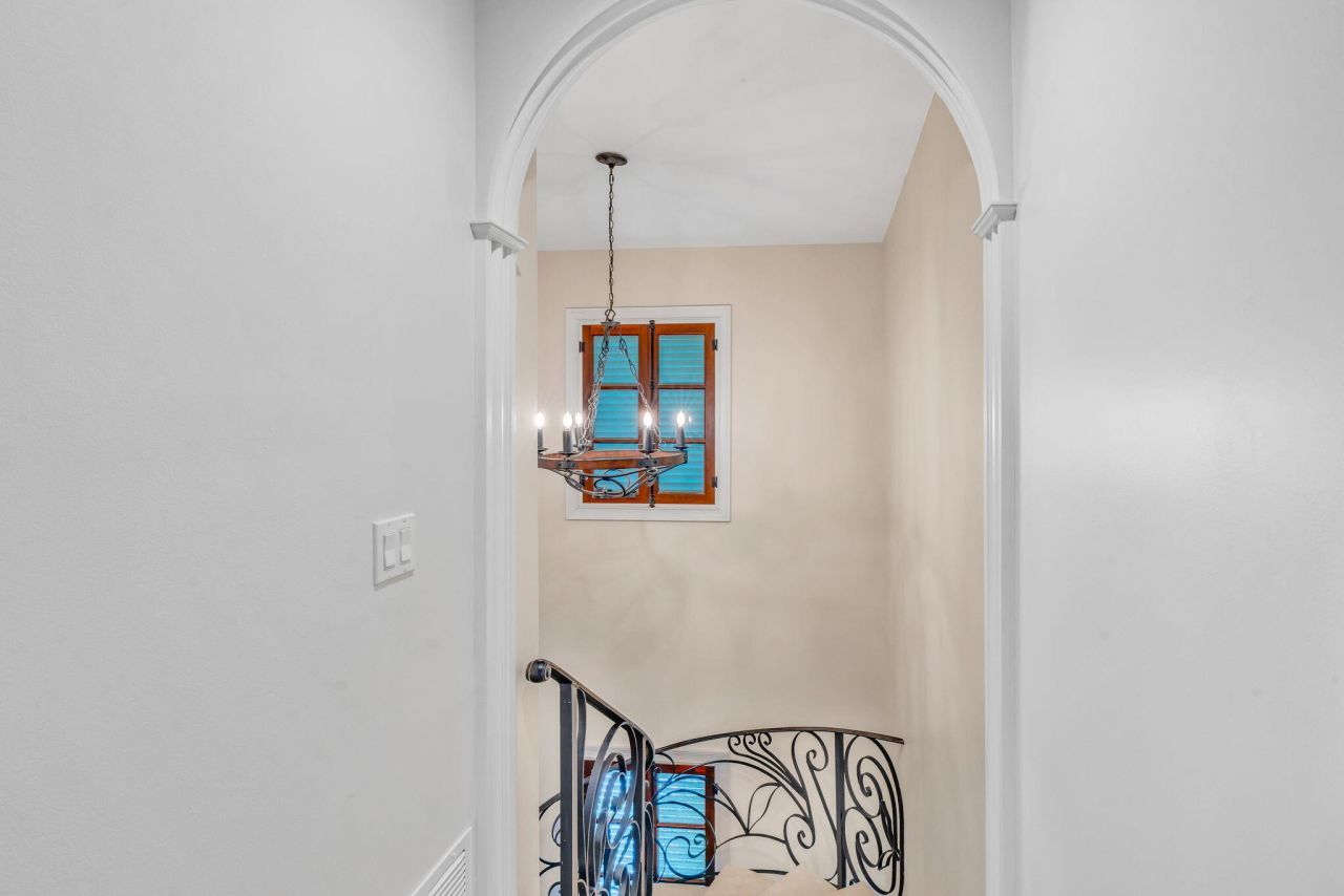 205 15th Circle, Key Colony, FL 33051 Photo