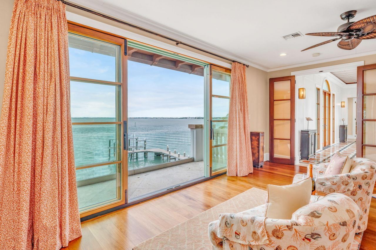 205 15th Circle, Key Colony, FL 33051 Photo