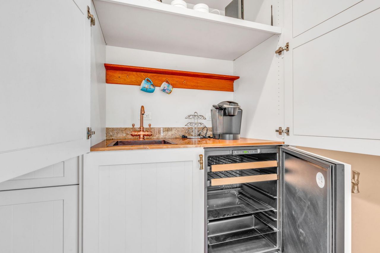 205 15th Circle, Key Colony, FL 33051 Photo