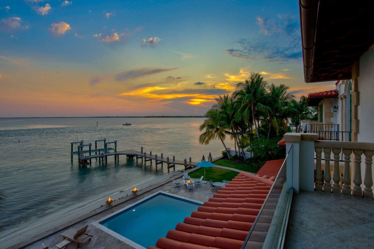 205 15th Circle, Key Colony, FL 33051 Photo