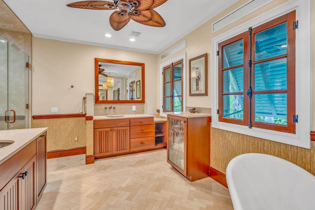 205 15th Circle, Key Colony, FL 33051 Photo