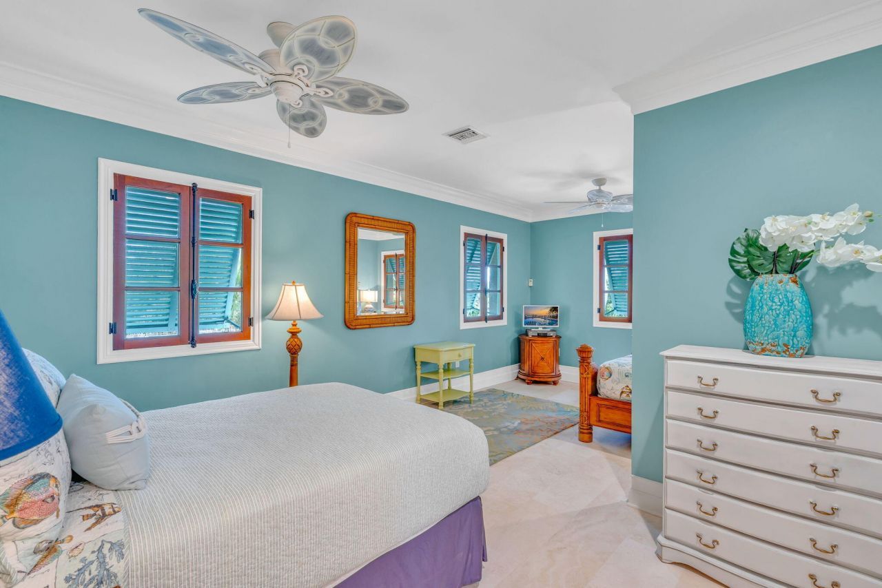 205 15th Circle, Key Colony, FL 33051 Photo