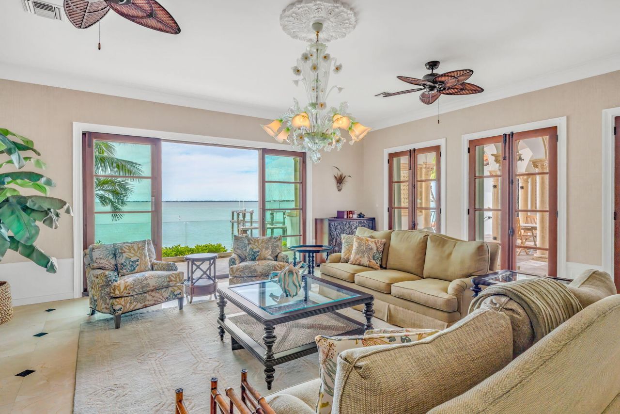 205 15th Circle, Key Colony, FL 33051 Photo