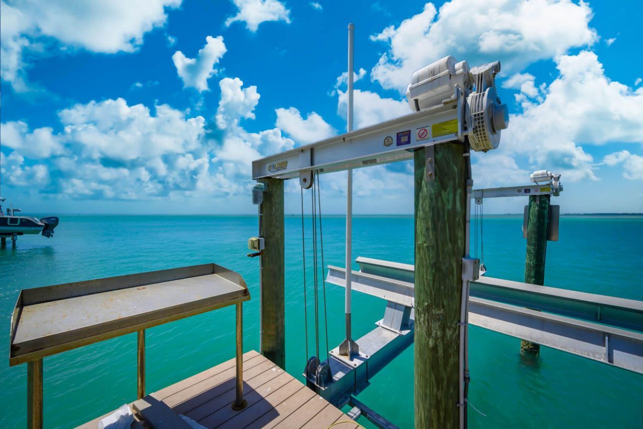 205 15th Circle, Key Colony, FL 33051 Photo